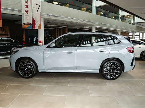 2026�� xDrive30L ������ M�˶���ҹ��װ