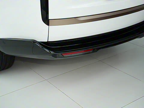 2024�� 4.4 V8 SV���ٴ����ӳ��� 4��