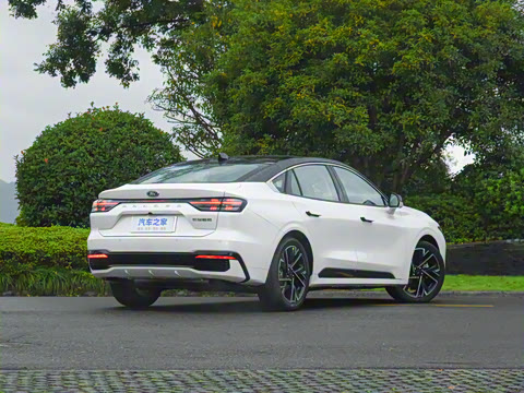 2026  2.0T  EcoBoost  