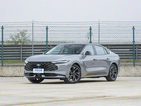 2026  2.0T  EcoBoost  