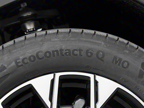 2026�� GLC 260 L 4MATIC ������