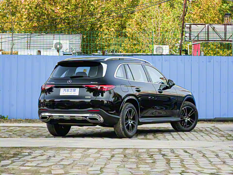 2026�� GLC 260 L 4MATIC ������