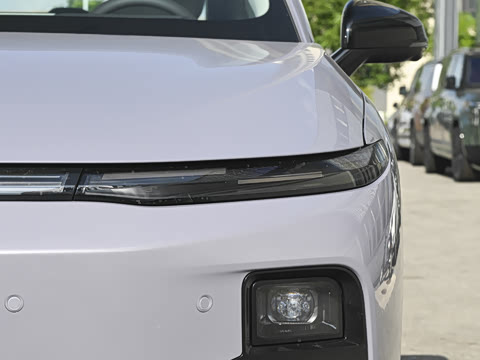 2027�� 590������