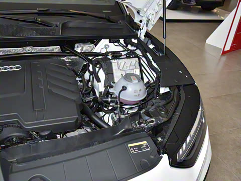 2025�� quattro 45�����ذ� 45 TFSI ������