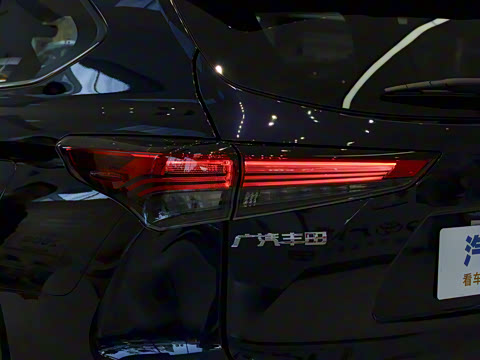 2026�� 2.5L���ܵ��˫������������ 7��