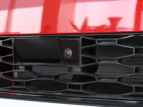 2025�� 400PS Dynamic SE