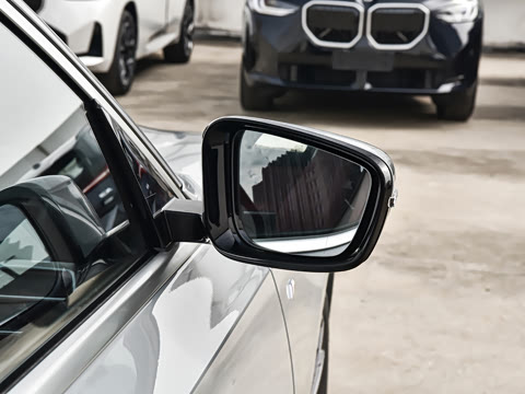 2026�� 325Li M�˶���װ