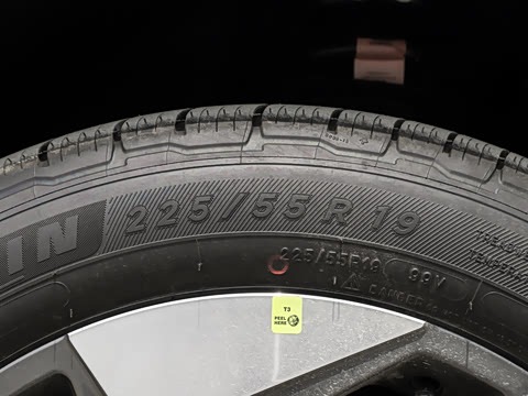 2026�� 2.0T ����������