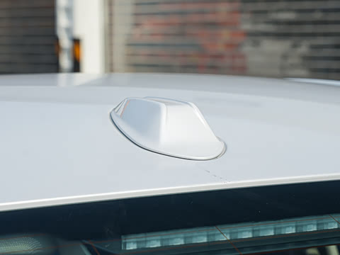 2026�� 325i M�˶���װ