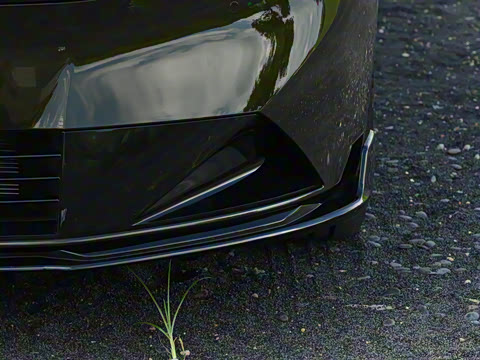 2025�� 240����Ultra�˶���