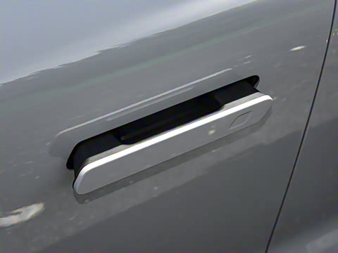 2025�� 240����Ultra