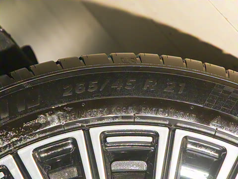 2025�� ����Ultra+����������