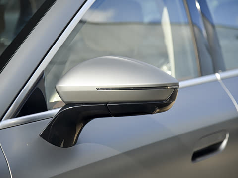 2025�� 260��������������