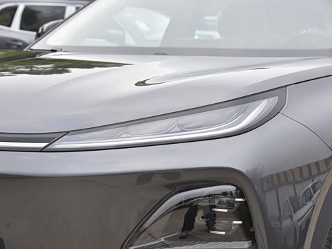 2026�� 405����Ultra