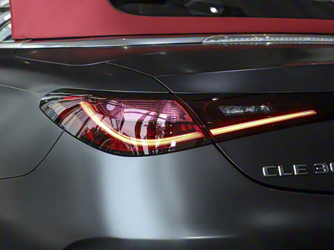 2025�� CLE 300 4MATIC ������ܳ�