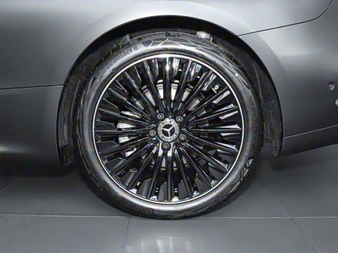 2025�� CLE 300 4MATIC ������ܳ�