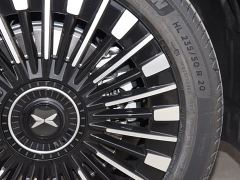 2026�� ���� 1602 Max