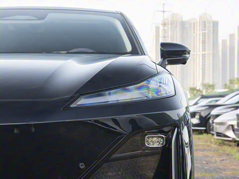 2026�� 550Max ��ΪǬ��ADS SE��