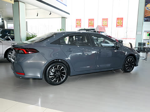 2026�� 1.8L ˫�� ��Ӣ��