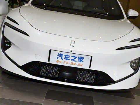 2025�� �Ŀ� Max���̰�