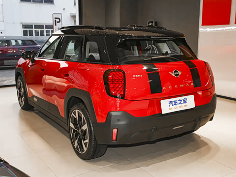 2025�� E ������