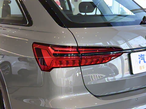 2025�� allroad quattro 55 TFSI ��̽�ռ�