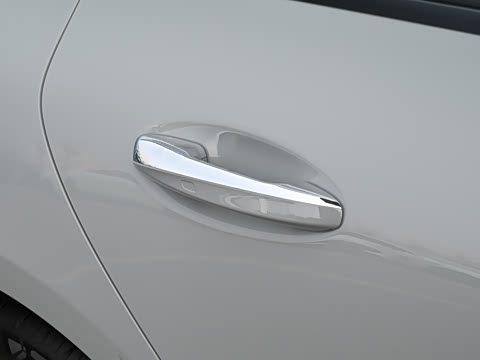 2026��  CLA 260 4MATIC ���ܳ� ��ذ�