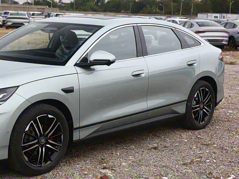 2025�� EV 545KM������