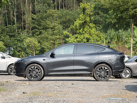 2025�� 670 Pro��