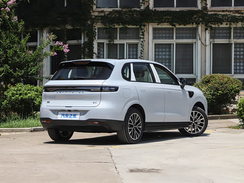 2027�� 610������