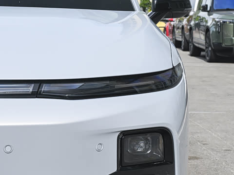 2027�� 670������