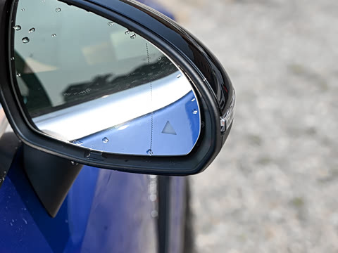 2026�� AMG CLE 53 4MATIC+ ������ܳ�