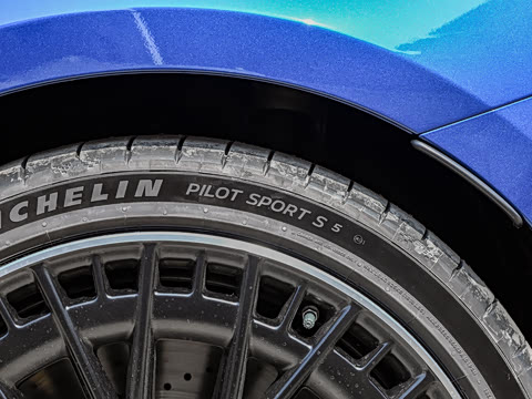 2026�� AMG CLE 53 4MATIC+ ������ܳ�