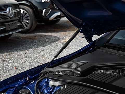 2026�� AMG CLE 53 4MATIC+ ������ܳ�