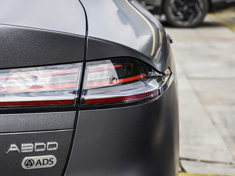 2025�� ������