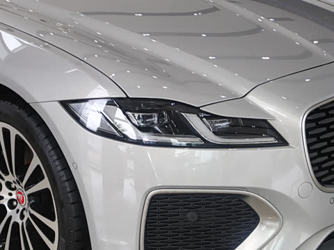 2025�� 2.0T P250 ��������������