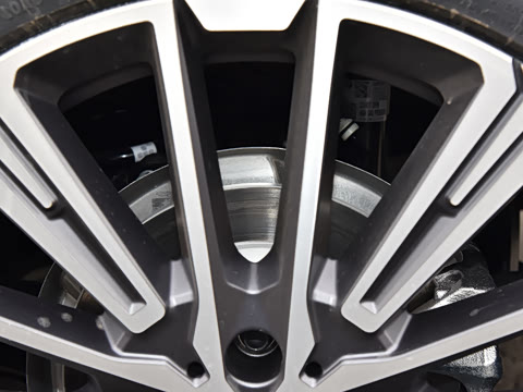 2026�� xDrive25Li M�˶���ҹ��װ