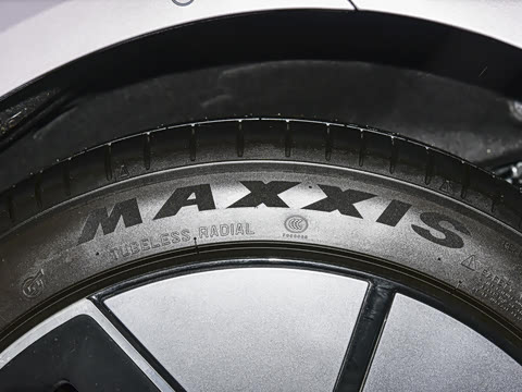 2025�� 820 �������� Ultra