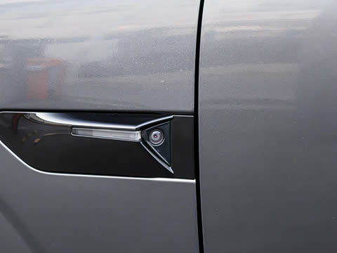 2025�� 240����Ultra H5