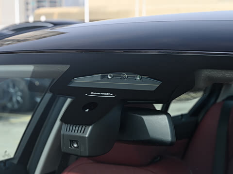 2026�� �Ŀ� eDrive 40 L ��ҹ��װ