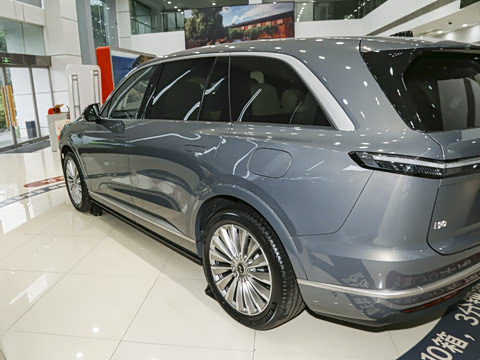 2025�� Max ������