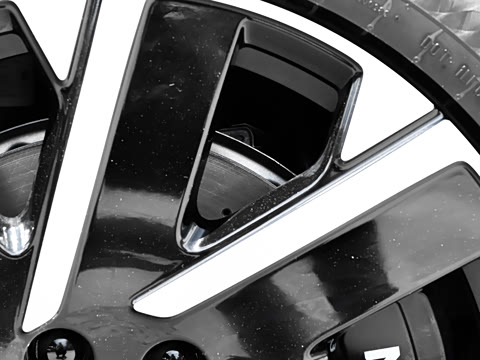 2026�� 102kWh �����е�������