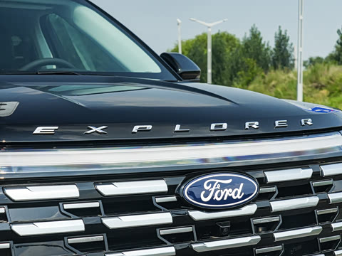 2027��  2.3T EcoBoost �����ѽ�� 7��
