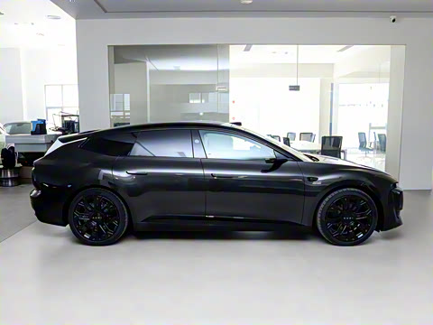 2026�� �ն�����quattro��