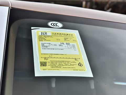 2025�� 3.0 L6 400PS SV���ٴ����ӳ��� 4��