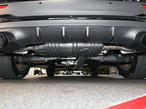 2025�� AMG GLA 35 4MATIC