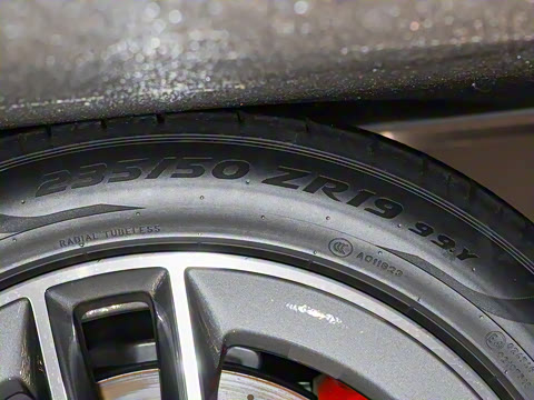 2025�� AMG GLA 35 4MATIC