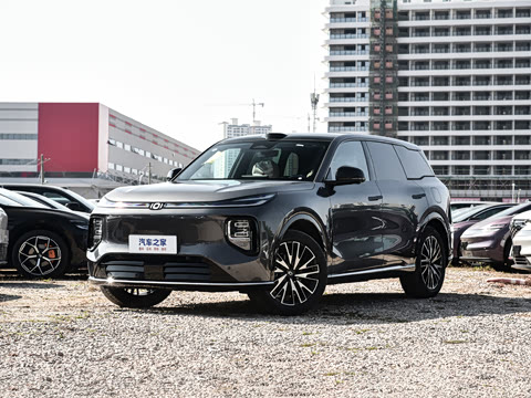 2025�� 215����������