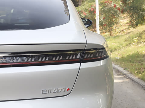 2026 007+  565 Ultra+״