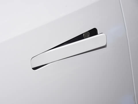 2025�� 215Զ�а�